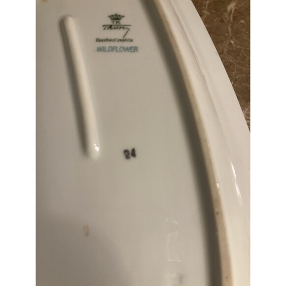 TK Thun Czechoslovakia China, Oval Platter, Vintage Wildflower 12” X 5.25” - Picture 8 of 10